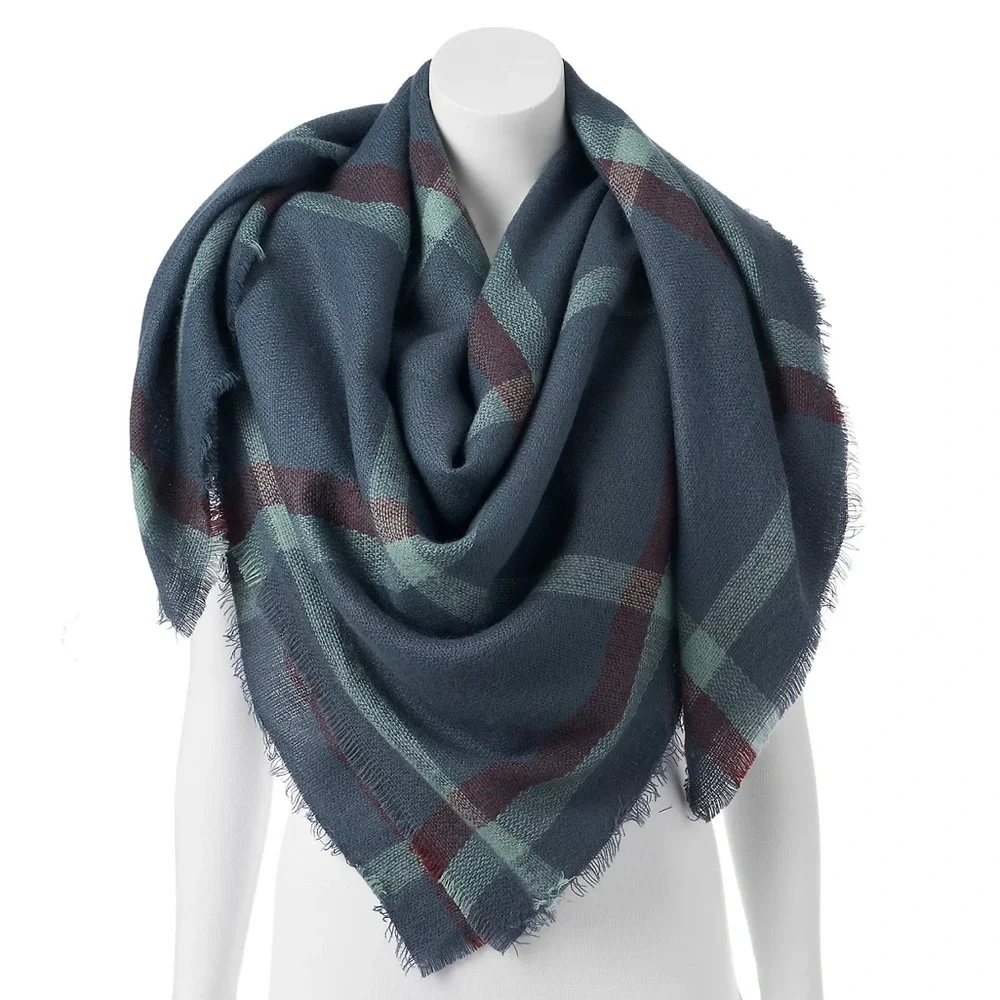 LC Lauren Conrad - Plaid Blanket Square Scarf